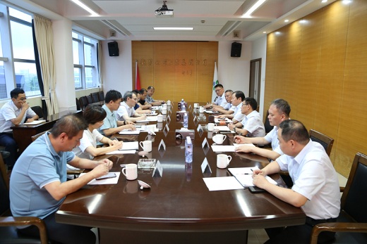 皖能銅陵公司與集團(tuán)公司舉行工作會(huì)談