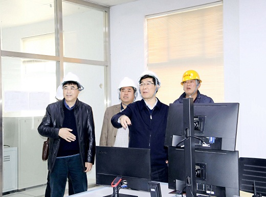 李猛在嘉合開展“四送一服”走訪調(diào)研活動時要求  建好運(yùn)行好新項目  發(fā)揮示范帶動作用